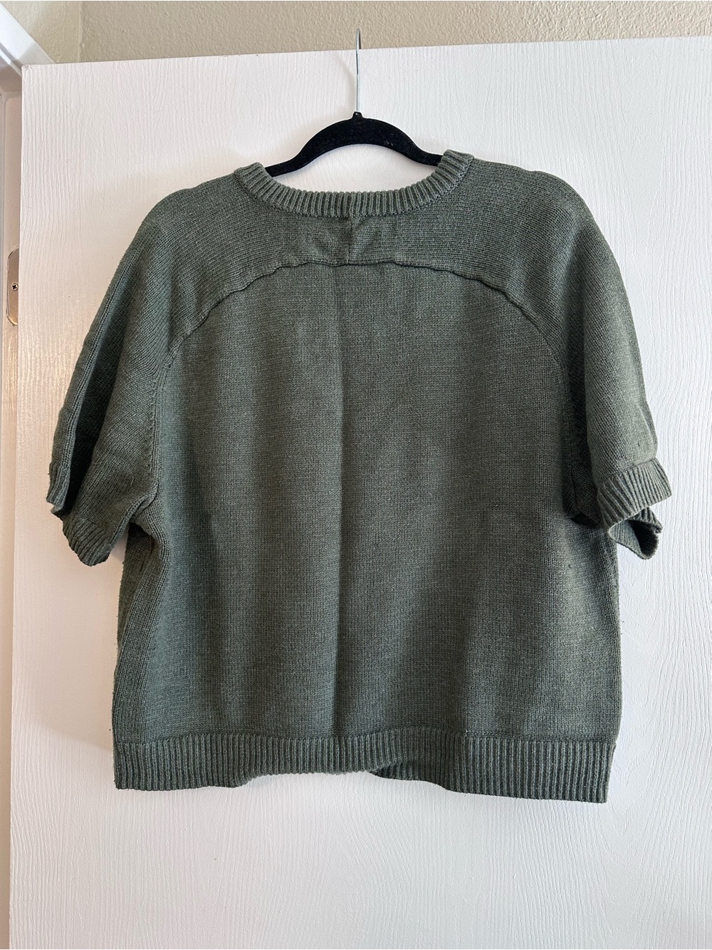 Abercrombie Madeline Green Short-Sleeve Sweater - Picture 3 of 4